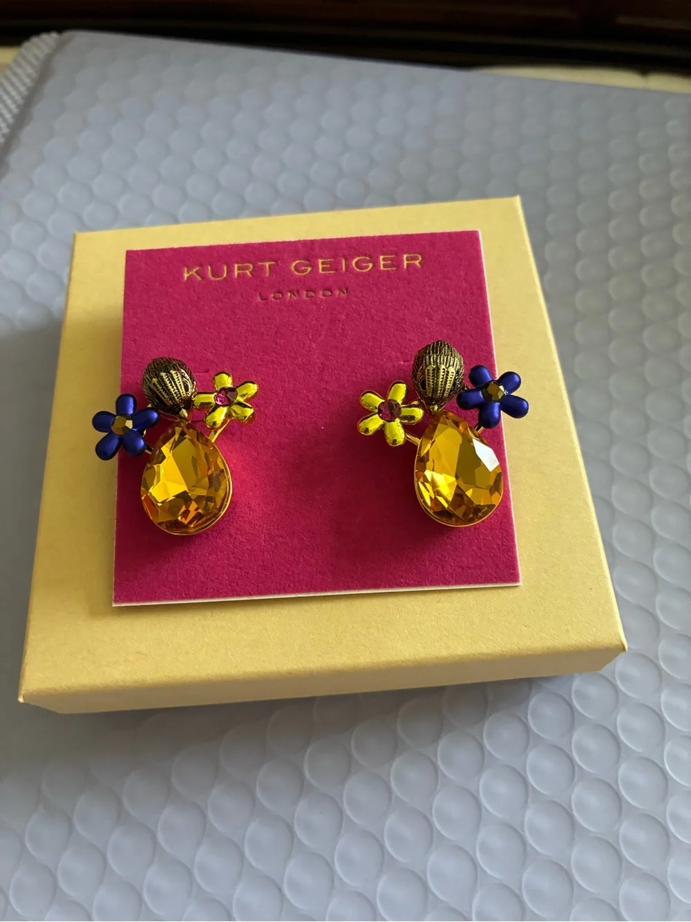 Kurt Geiger Kids Yellow Gem & Blue Flower Earrings